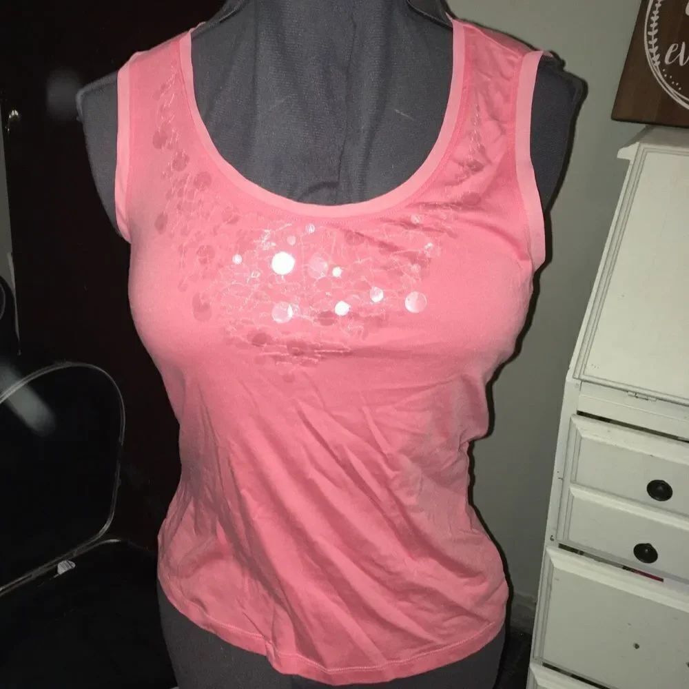 Sequin neckline Chico’s 0 sleeveless/Shell top